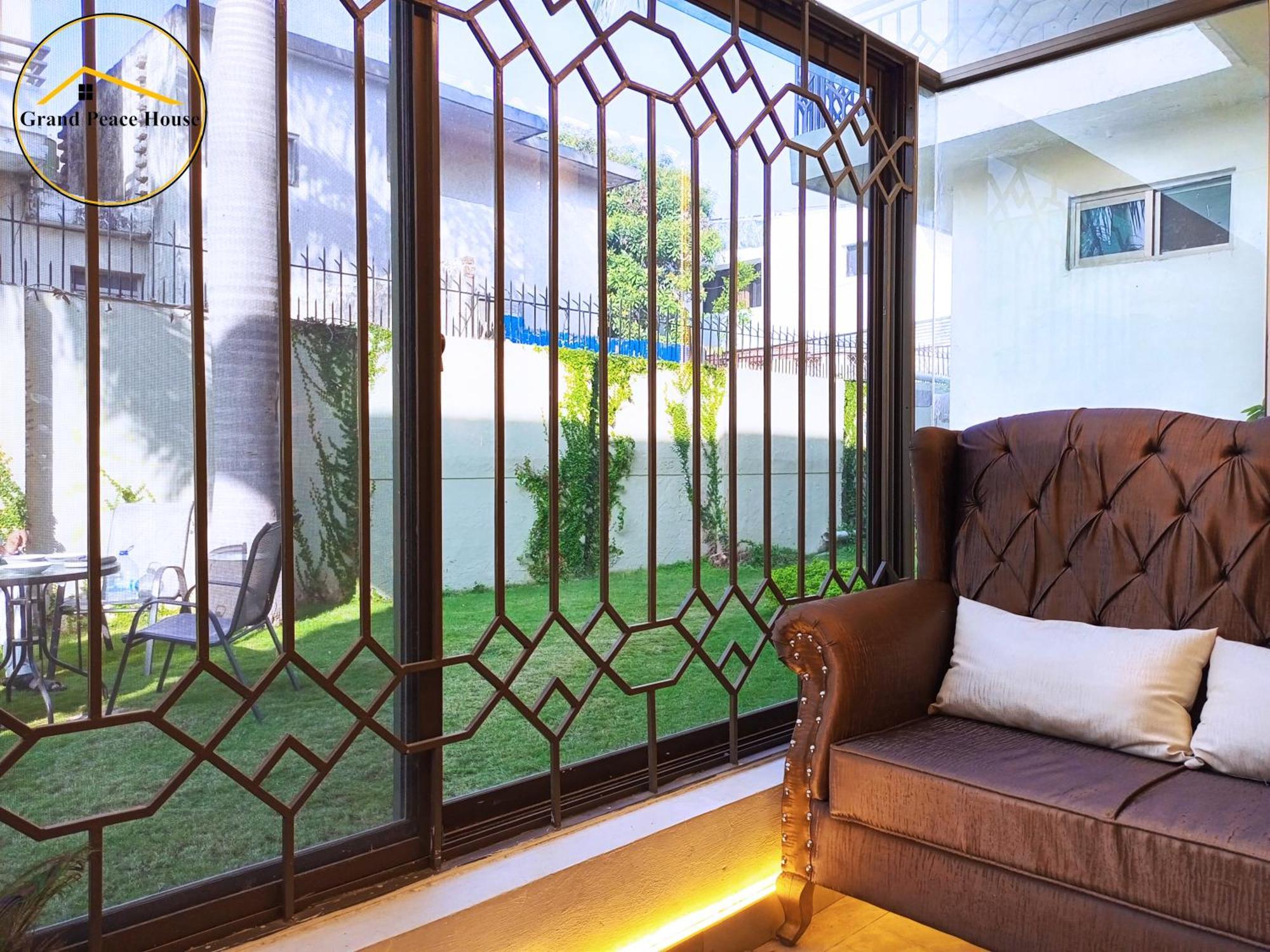 Grand Peace House I Bed and Breakfast Islamabad Eksteriør billede