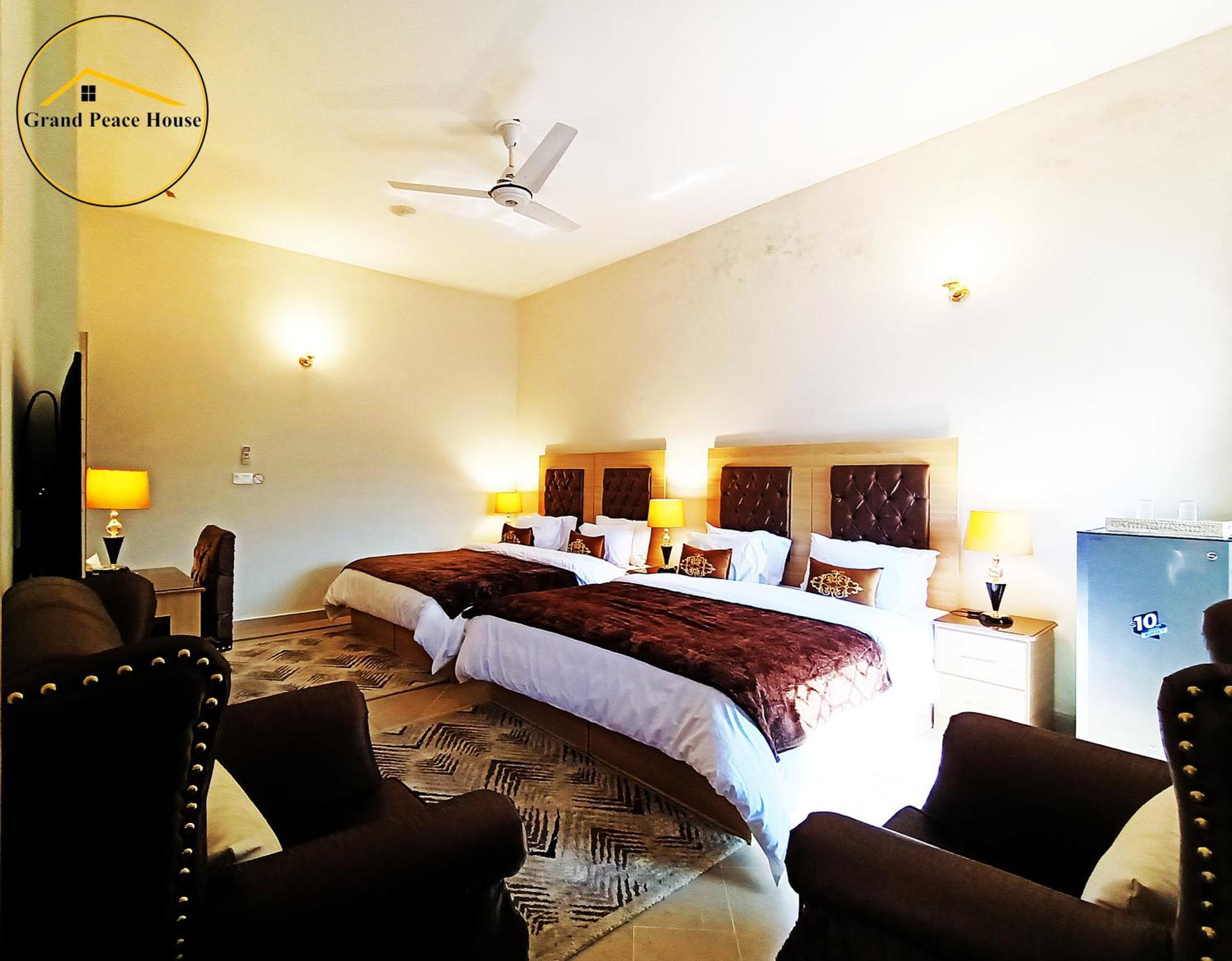 Grand Peace House I Bed and Breakfast Islamabad Eksteriør billede